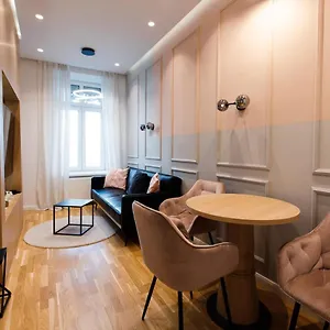  Apartment Zeus Design Wasserwelt