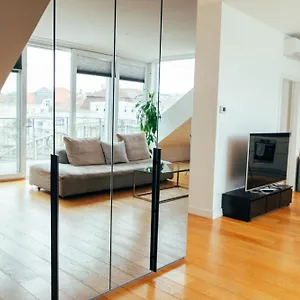 Apartment Large - Great For Groups - With Balcony Or Terrace, Vienna